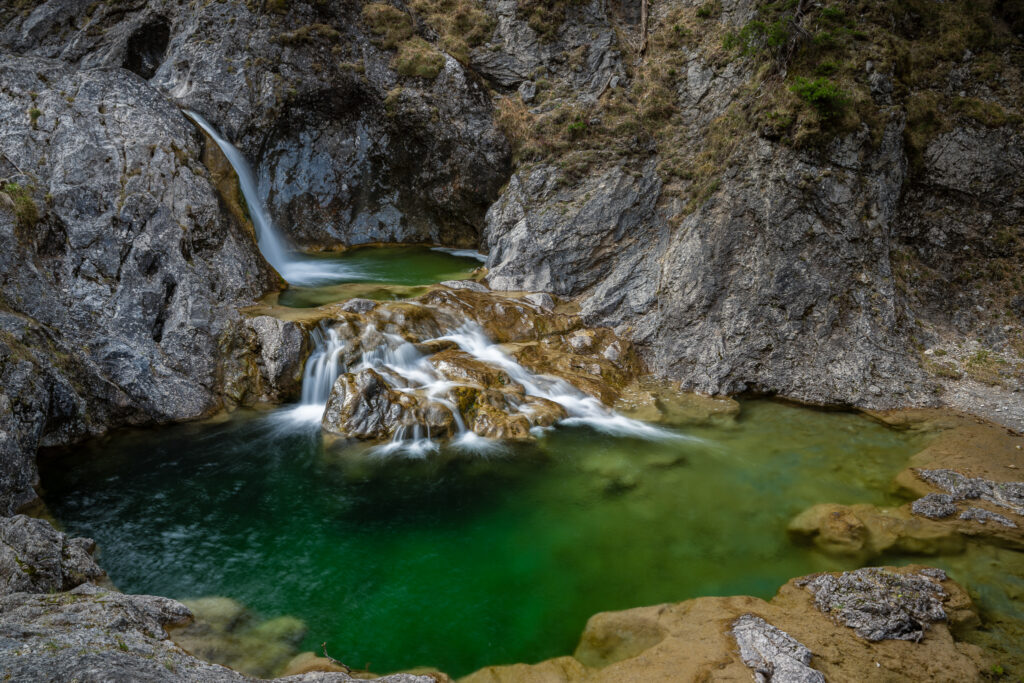 Discover the Breathtaking Beauty of Stuibenfalls